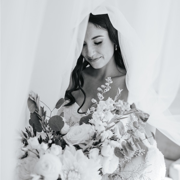 Meet your Posher, Alexandria - Picture 1 of 1